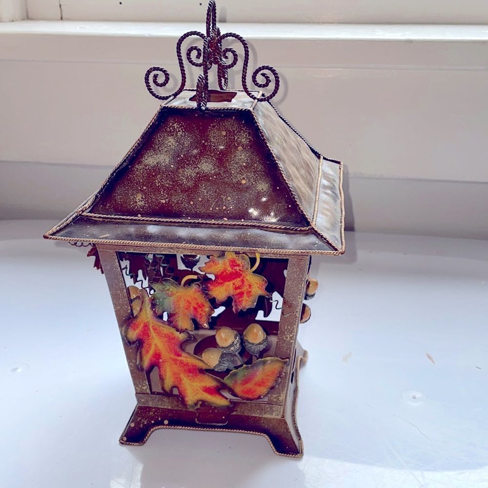 Vintage look Autumn Fall leave & acorns‎ tin metal lantern look candle holder